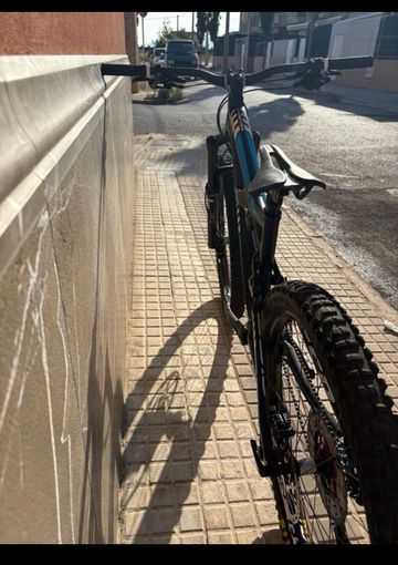 Used Specialized Enduro Elite 29 2015 2015 Mountainbike, Black, 29 — image 5 of 9