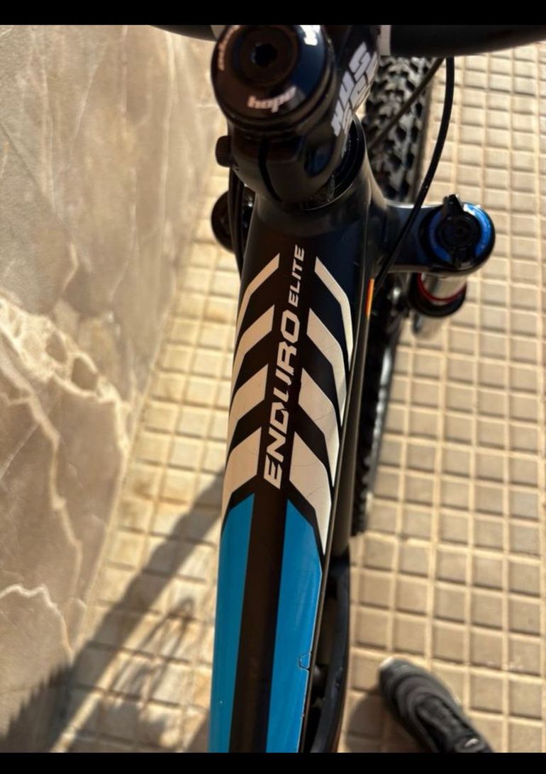 Used Specialized Enduro Elite 29 2015 2015 Mountainbike, Black, 29 — image 9 of 9