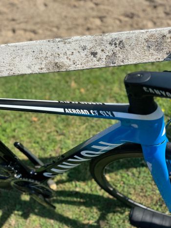 Brugt Canyon AEROAD SLX Cf 8.0 2022 Road & Gravel — billede 3 af 3