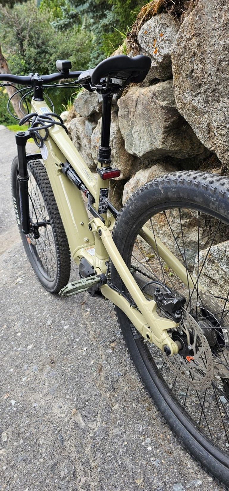 Used Cannondale Moterra Neo S2 2024 2024 Mountainbike, Green, 29 — image 2 of 10
