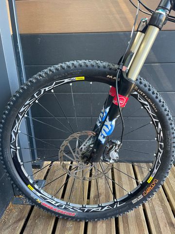 Used Specialized Stumpjumper FSR Comp 2009 2009 Mountainbike, Black, 26 — image 11 of 11