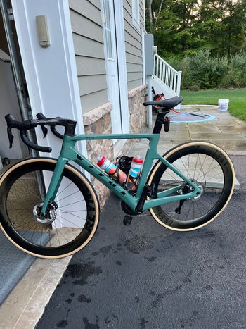 Used Vitus ZX-1 EVO Ultegra Di2 2024 2024 Road & Gravel, Green — image 10 of 10
