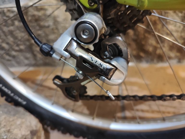 Gebrauchtes Specialized Hardrock STX 1998 Mountainbike, Grün, 26 — Bild 3 von 8