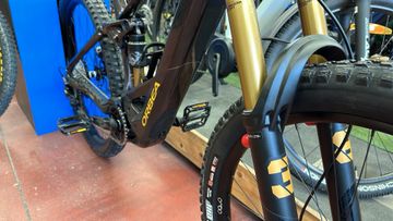 Gebrauchtes Orbea WILD M-TEAM 2024 2024 Mountainbike, Schwarz, 29 — Bild 2 von 5