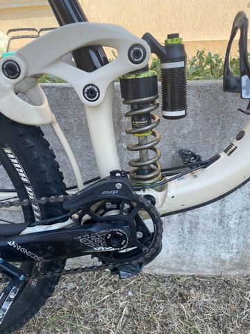 Giant Reign SX 1 2019 2019 Mountainbike usato, Bianco — immagine 4 di 7