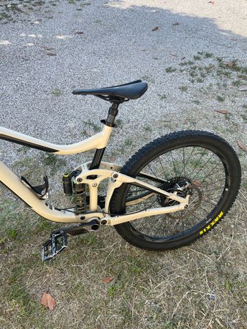 Giant Reign SX 1 2019 2019 Mountainbike usato, Bianco — immagine 6 di 7