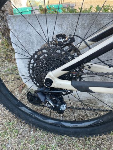 Giant Reign SX 1 2019 2019 Mountainbike usato, Bianco — immagine 3 di 7