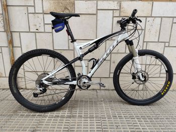 Scott, F50