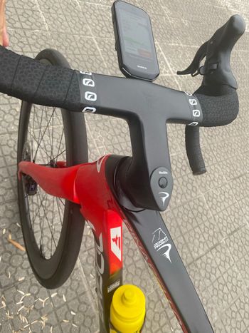 Used Pinarello DOGMA F SUPER RECORD EPS Disc 2022 2022 Road & Gravel, Red — image 3 of 11