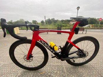 Used Pinarello DOGMA F SUPER RECORD EPS Disc 2022 2022 Road & Gravel, Red — image 2 of 11