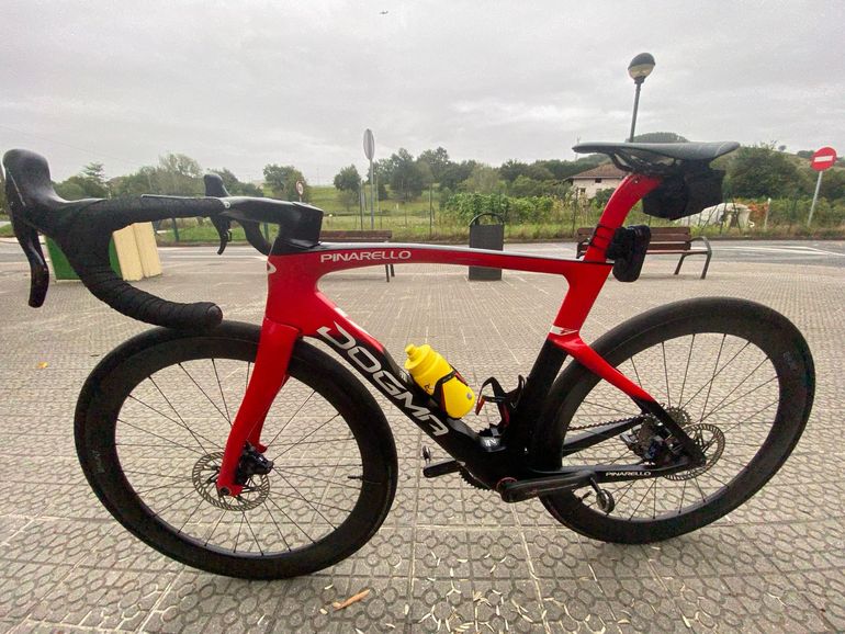Used Pinarello DOGMA F SUPER RECORD EPS Disc 2022 2022 Road & Gravel, Red — image 2 of 11