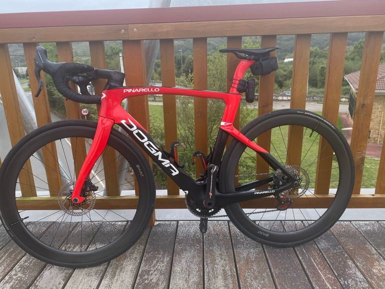 Used Pinarello DOGMA F SUPER RECORD EPS Disc 2022 2022 Road & Gravel, Red — image 7 of 11