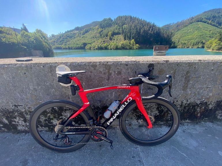 Used Pinarello DOGMA F SUPER RECORD EPS Disc 2022 2022 Road & Gravel, Red — image 1 of 11