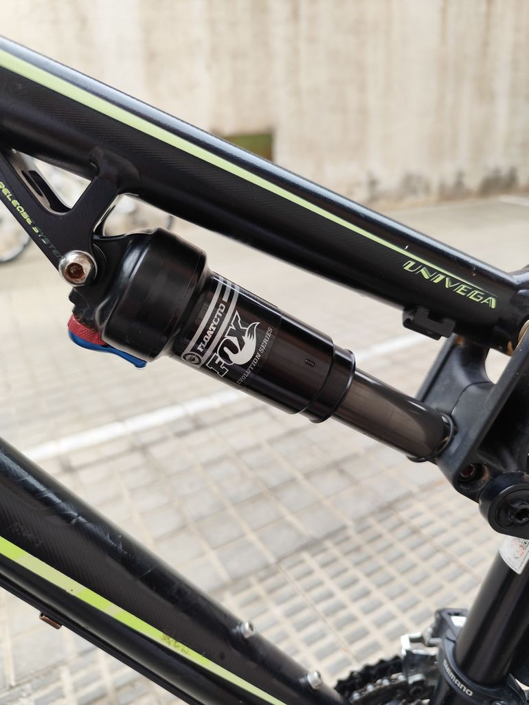 Used Univega Renegade 2014 Mountainbike — image 7 of 10
