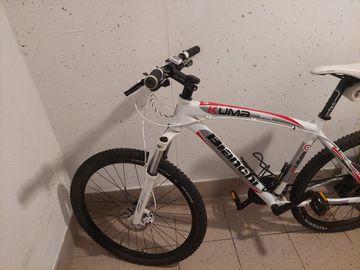 Used Bianchi 5100 2012 Mountainbike, White, 26 — image 3 of 6
