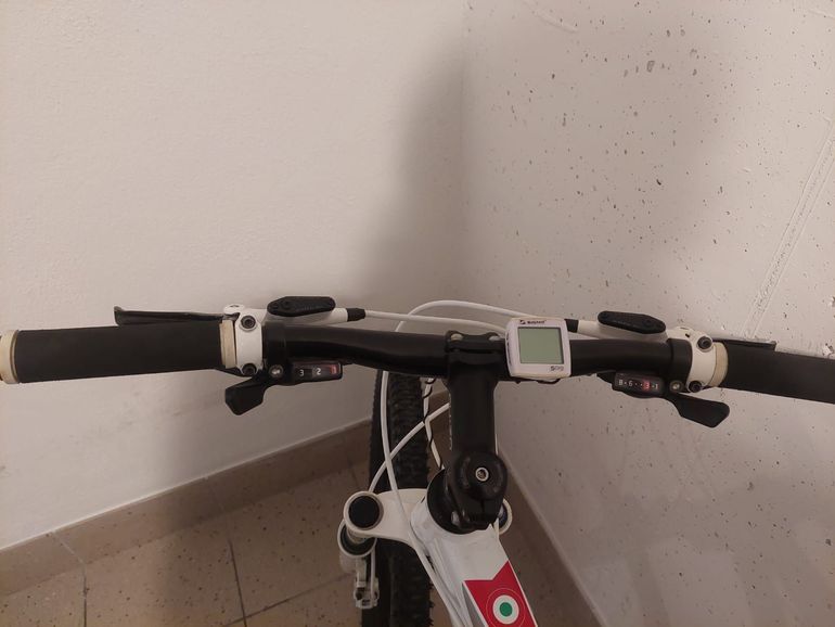 Gebrauchtes Bianchi 5100 2012 Mountainbike, Weiß, 26 — Bild 6 von 6