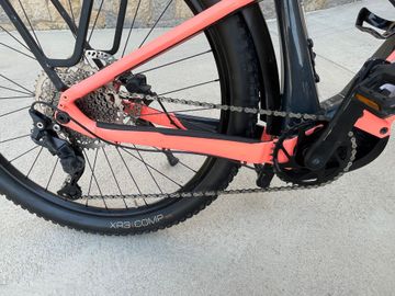 Tweedehands Trek Powerfly Shimano Deore 2023 Mountainbike — afbeelding 6 van 12