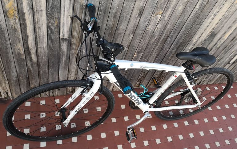 Used Bianchi Camaleonte 2016 Road & Gravel, White — image 10 of 15