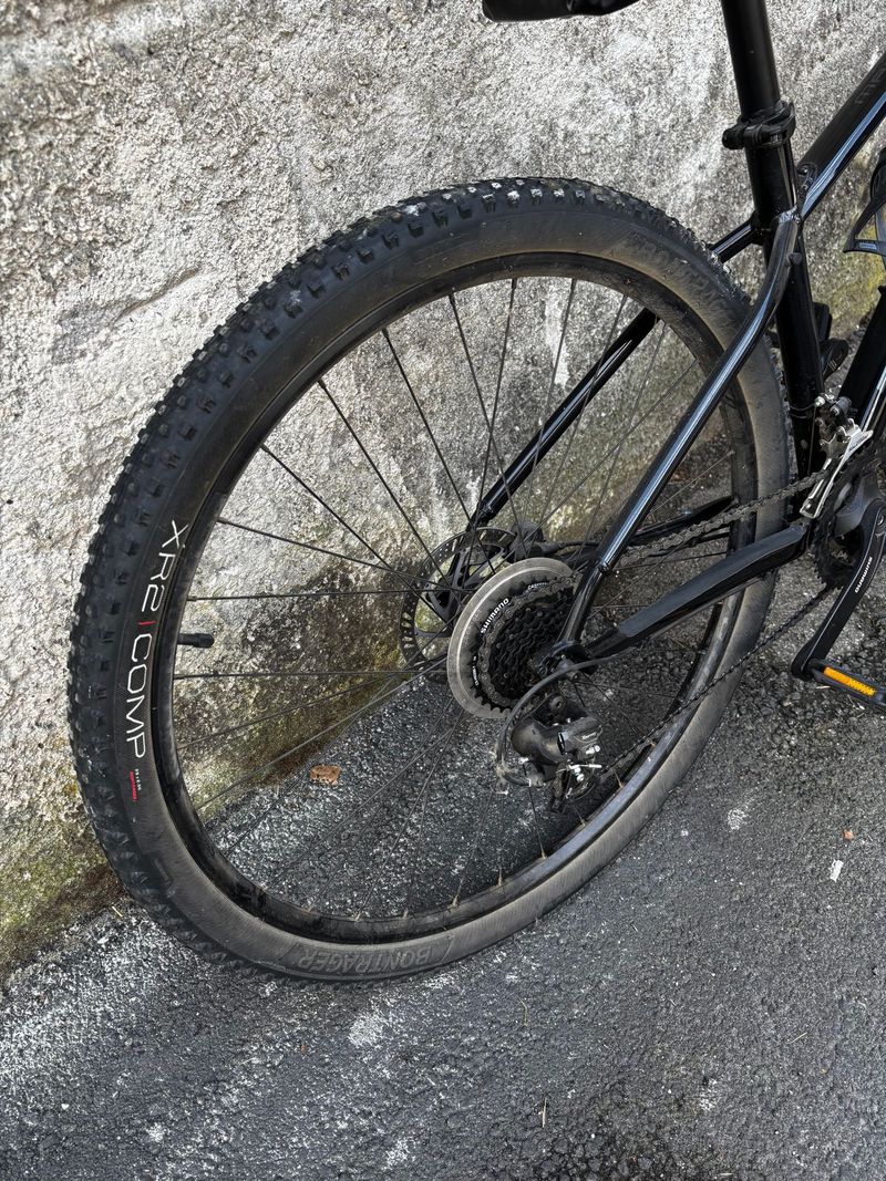 Trek Marlin 5 2021 Mountainbike usato, Nero — immagine 8 di 10