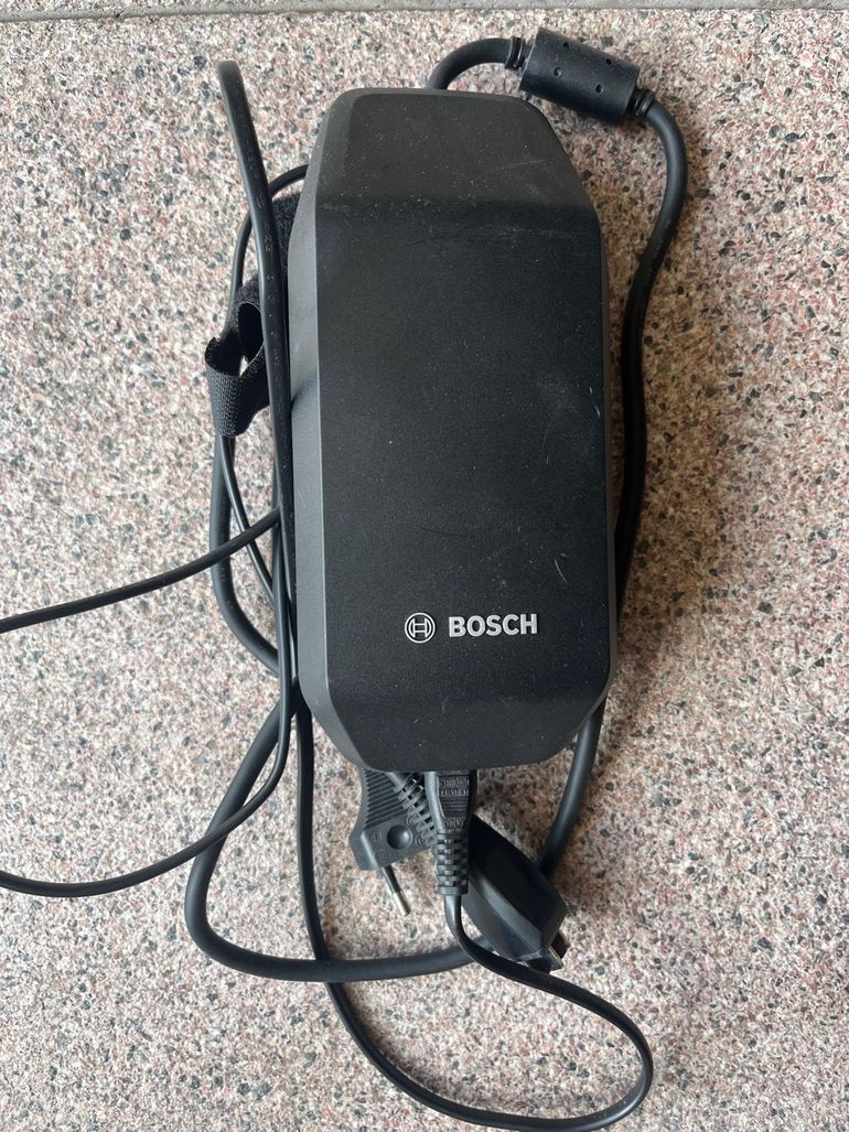 Used CUBE REACTION HYBRID, RACE 750 2024 2024 Mountainbike — image 8 of 8