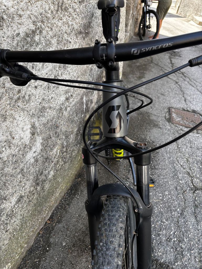 Scott Scale 980 2021 Mountainbike usato, Nero — immagine 7 di 9