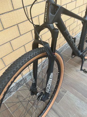 Focus RAVEN 8.6 2020 2020 Mountainbike d'occasion — image 2 sur 6