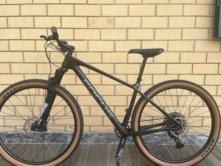 Focus RAVEN 8.6 2020 2020 Mountainbike d'occasion — image 3 sur 6