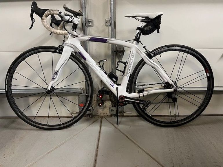 Used Pinarello Dogma 60.1 2010 2010 Road & Gravel, White — image 1 of 6