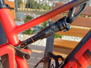 Brugt BMC Fourstroke AMP LT TWO USA 2023 2023 Mountainbike — billede 9 af 11