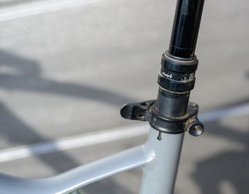 Used Canyon Nerve AL 2014 Mountainbike, Light Gray — image 9 of 10