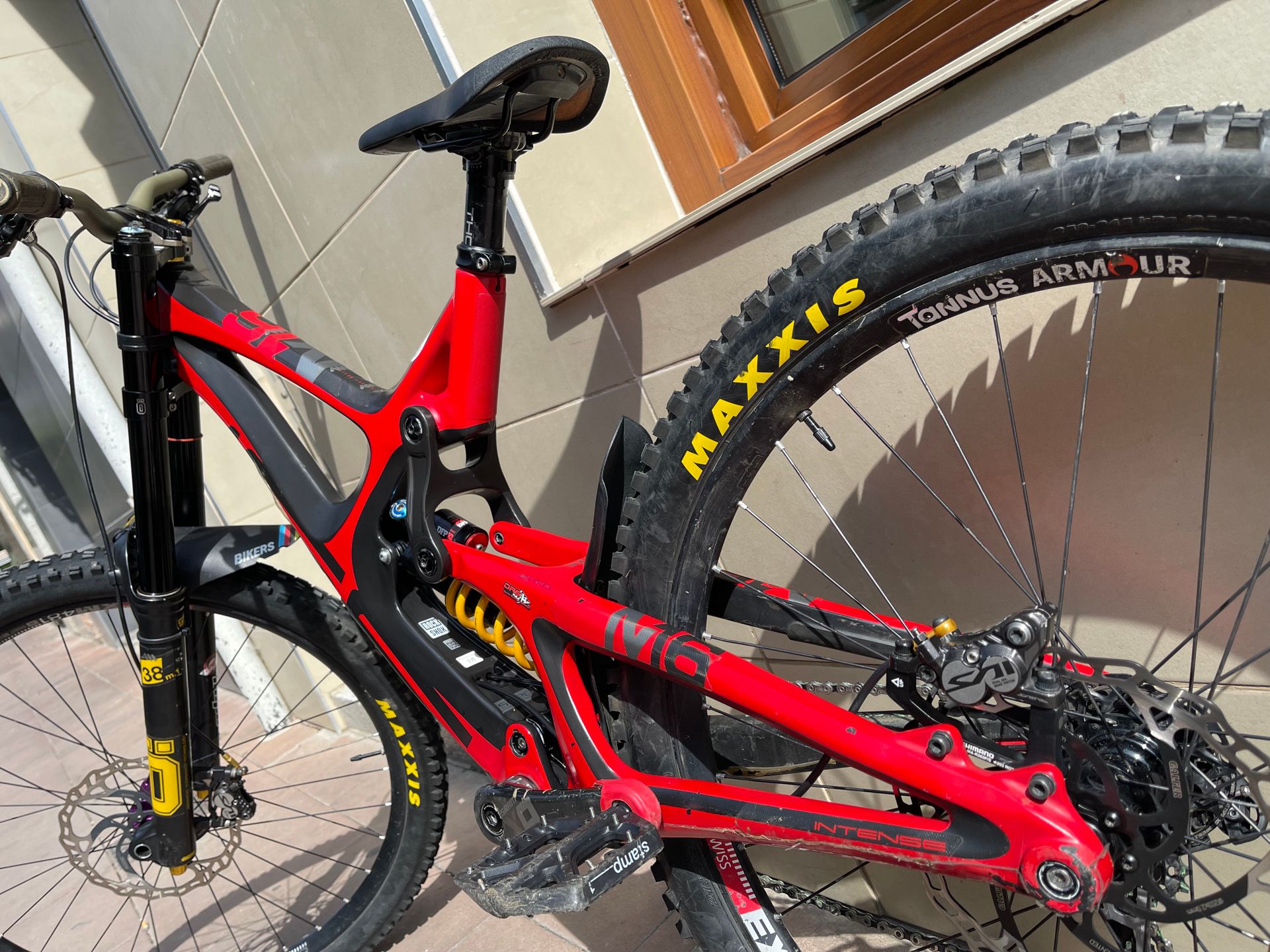 Intense M16c SRAM GX 2017