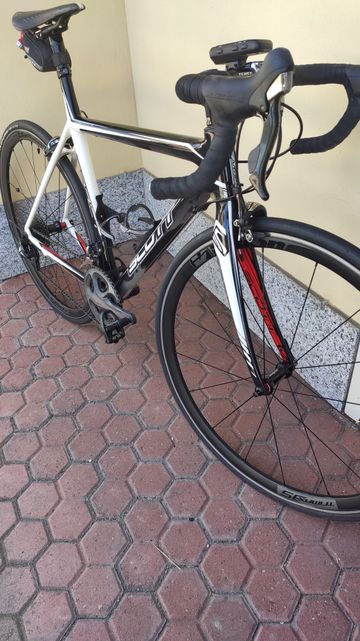 Scott R2 2010 2010 Road & Gravel usato, Nero — immagine 2 di 6