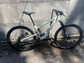 Santa Cruz, Tallboy R / Aluminum / 29 2021