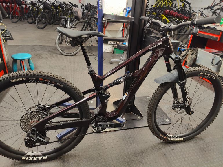 Used Cannondale Habit LTD 2024 2024 Mountainbike, Purple, 29 — image 2 of 9