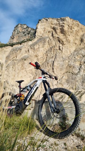 Used Fantic XEF SRAM GX Eagle 2022 Mountainbike, White — image 6 of 6