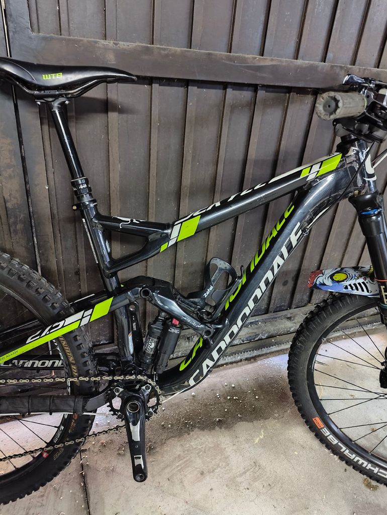 Used Cannondale Jekyll 2015 Mountainbike, Negro — image 13 of 18