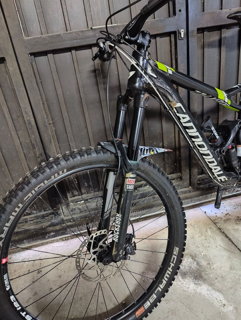 Used Cannondale Jekyll 2015 Mountainbike, Negro — image 8 of 18