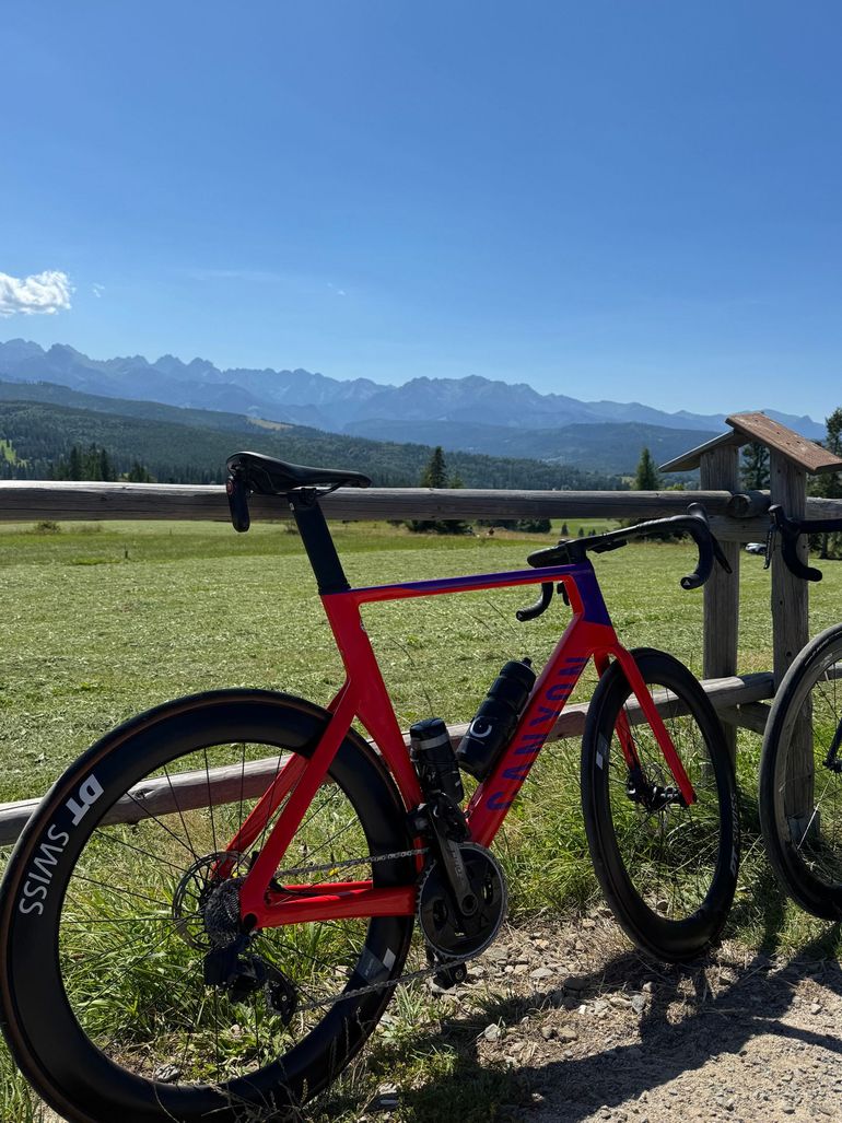 Brugt Canyon Aeroad SRAM Force eTap AXS 2023 Road & Gravel — billede 1 af 6