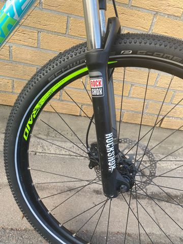 Used Lapierre Raid 527 - 2015 2015 Mountainbike, Blue — image 8 of 10