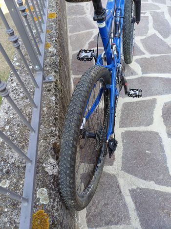 Used Giant Trance 2004 Mountainbike, Blue — image 3 of 8