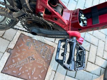 Used Mondraker CHASER 29 2022 2022 Mountainbike, Red, 29 — image 4 of 7