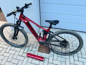 Used Mondraker CHASER 29 2022 2022 Mountainbike, Red, 29 — image 2 of 7