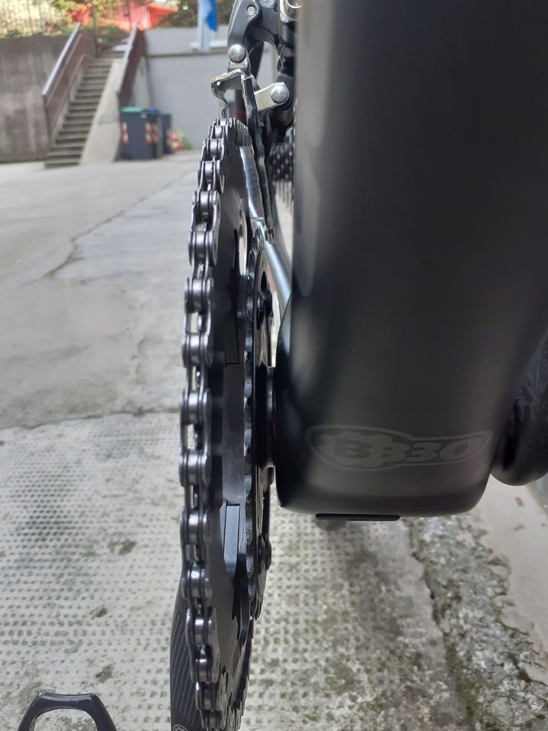 Used Cannondale CANNONDALE SYNAPSE HI-MODE 2016 Road & Gravel, Black — image 6 of 15