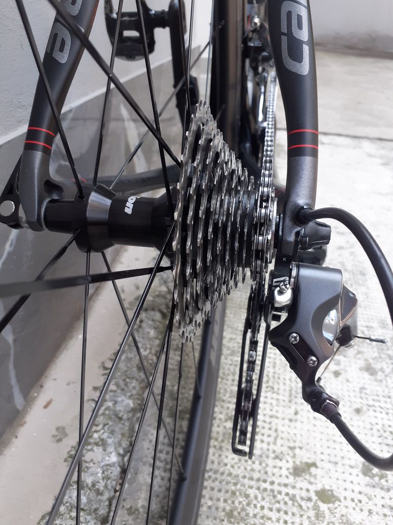 Used Cannondale CANNONDALE SYNAPSE HI-MODE 2016 Road & Gravel, Black — image 4 of 15