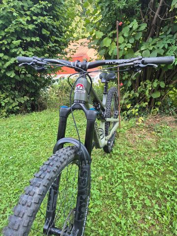 Used Rocky Mountain Altitude Other Shimano - Mountainbike 2022 Mountainbike, Green — image 5 of 6