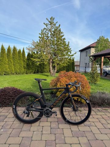 Gebrauchtes Canyon Aeroad SRAM Red eTap AXS 2023 Road & Gravel, Schwarz — Bild 3 von 7