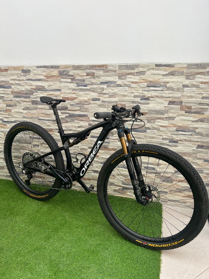 Brugt Orbea M10 OMX 2021 Mountainbike — billede 1 af 7