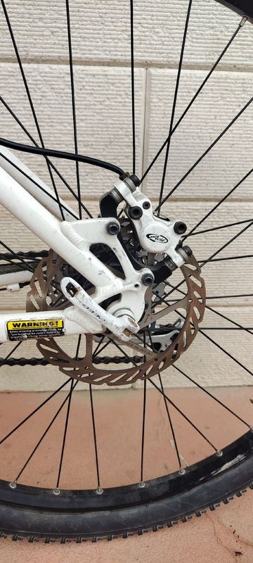 Used Felt Q900 2010 Mountainbike, White — image 4 of 6