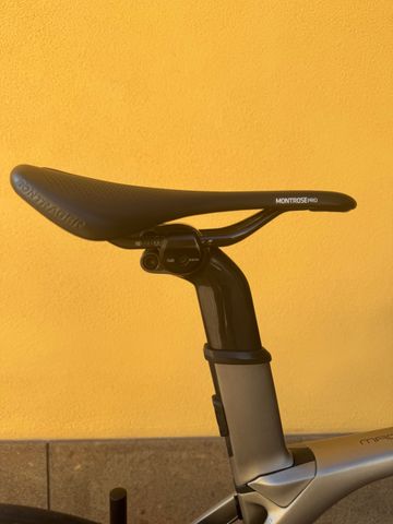 Used Trek Madone 9.5 2017 2017 Road & Gravel, Light Gray — image 12 of 12