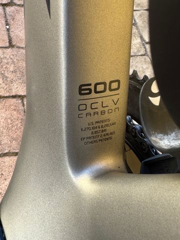 Used Trek Madone 9.5 2017 2017 Road & Gravel, Light Gray — image 6 of 12